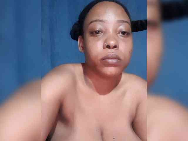 Hennesy-Camila webcam