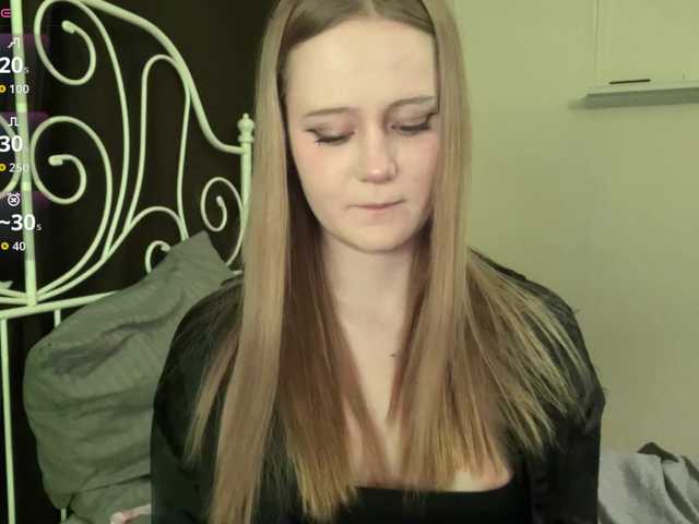 LolaMin's BongaCams show and profile