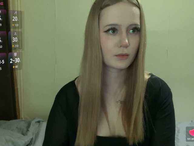 LolaMin's BongaCams show and profile