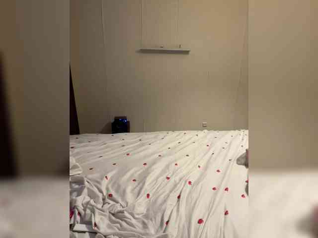 Mia_Wells webcam