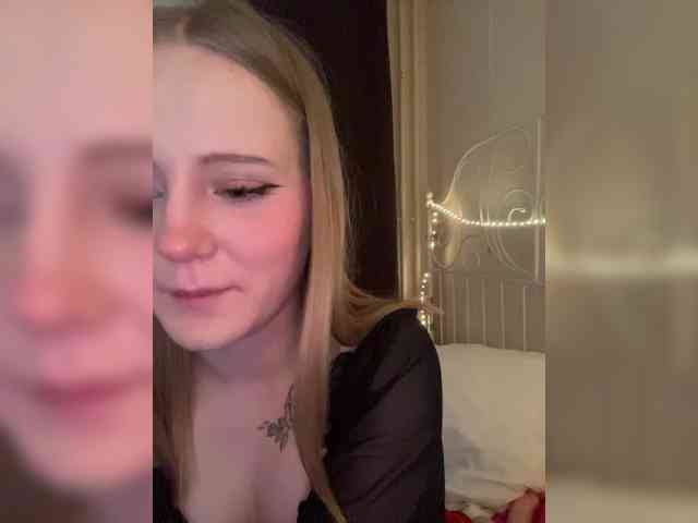 Mia_Wells webcam