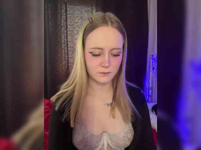 Mia_Wells webcam