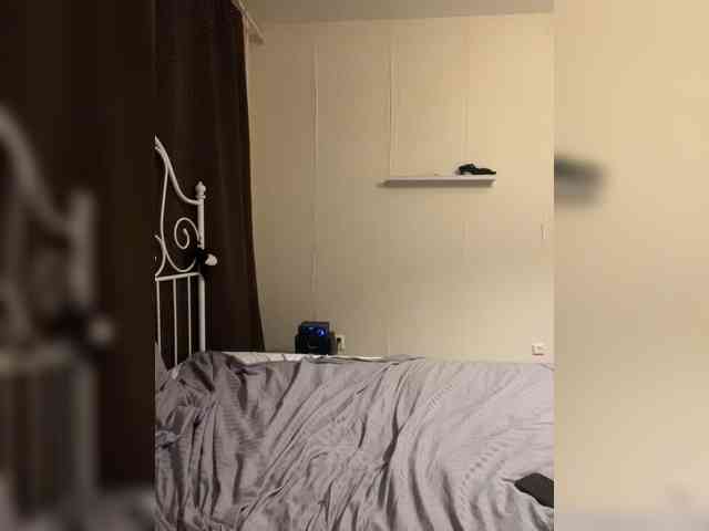Mia_Wells webcam