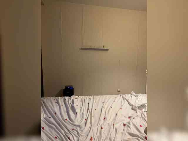 Mia_Wells webcam