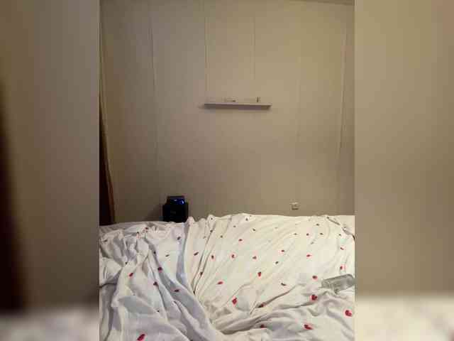 Mia_Wells webcam