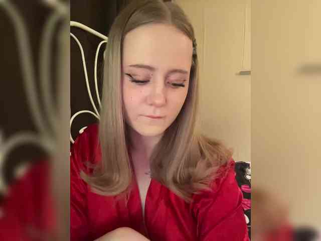 Mia_Wells