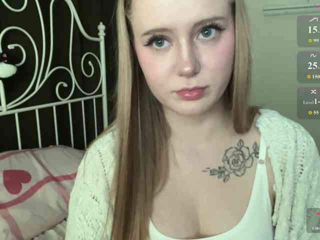 LolaMin Live Webcam on BongaCams
