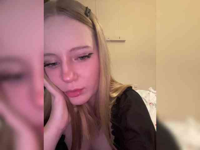 Mia_Wells webcam