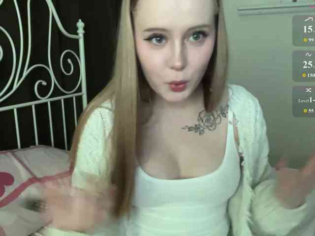 Mia_Wells webcam