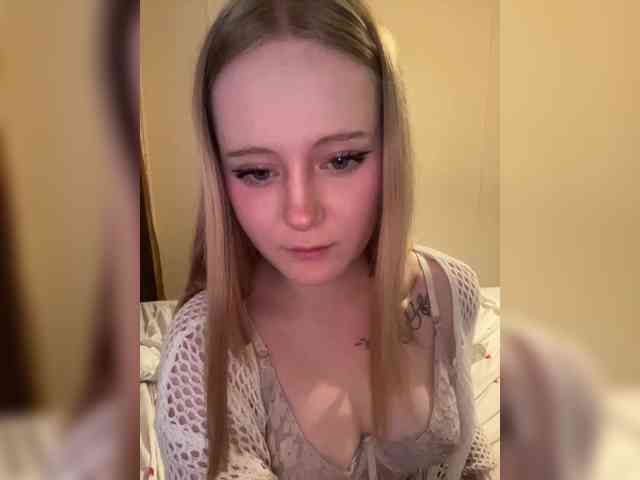 Mia_Wells webcam