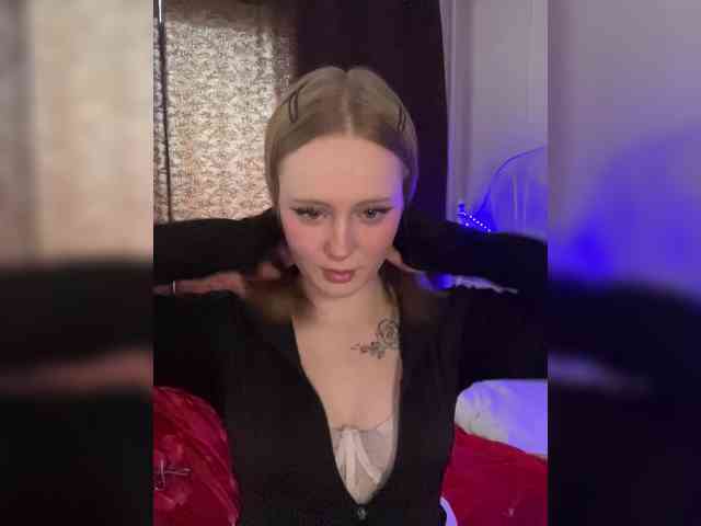 Mia_Wells webcam