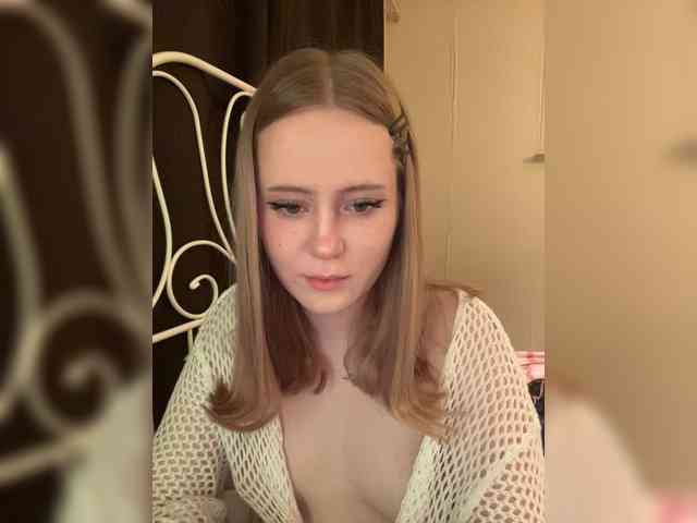 Mia_Wells webcam
