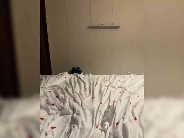 Mia_Wells webcam