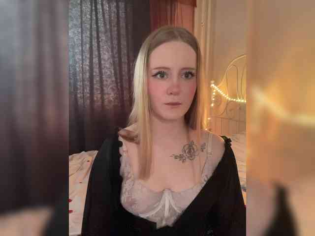 Mia_Wells webcam