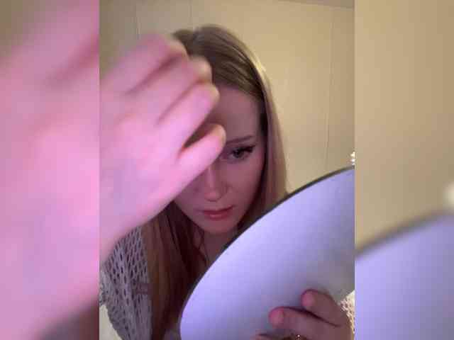 Mia_Wells webcam