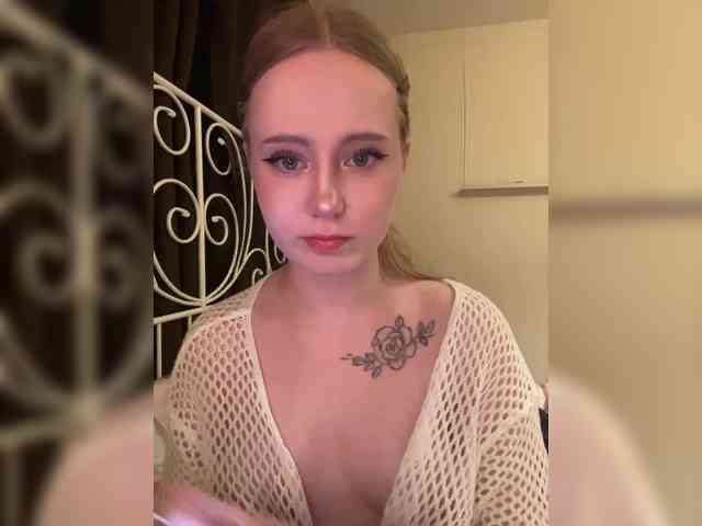 Mia_Wells webcam