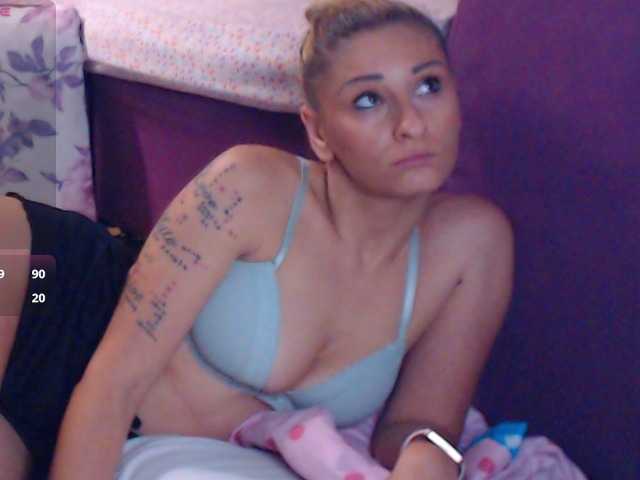 CassieSpell, live now on BongaCams