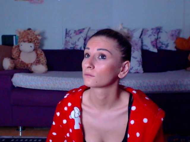 CassieSpell's BongaCams show and profile
