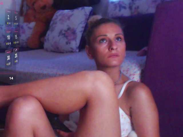 CassieSpell live cam on BongaCams