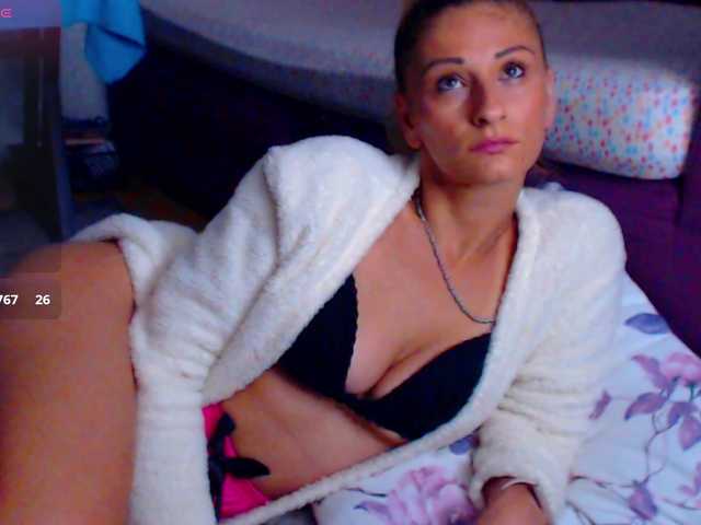 CassieSpell live webcam show