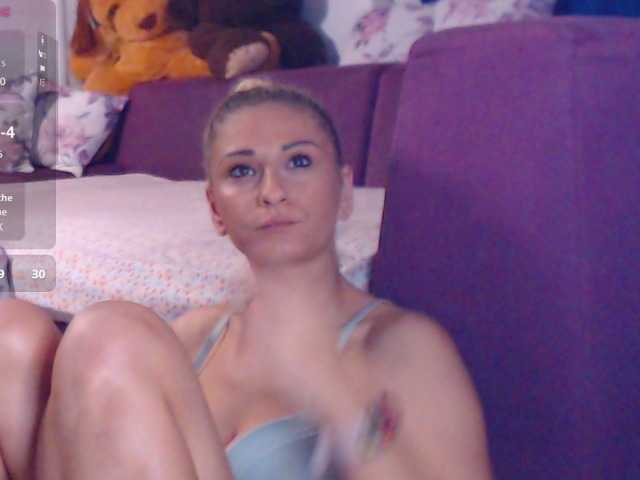 CassieSpell, live now on BongaCams