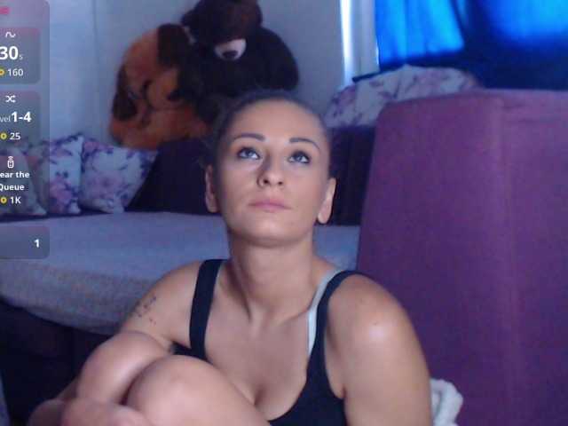 CassieSpell, en directo ahora en BongaCams