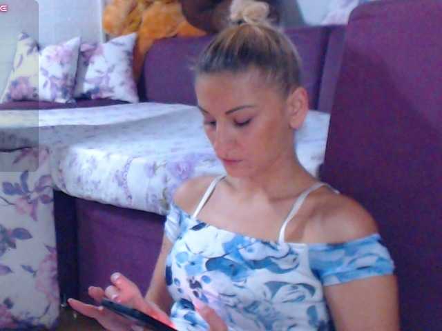 CassieSpell live cam on BongaCams