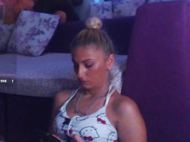 CassieSpell live cam on BongaCams