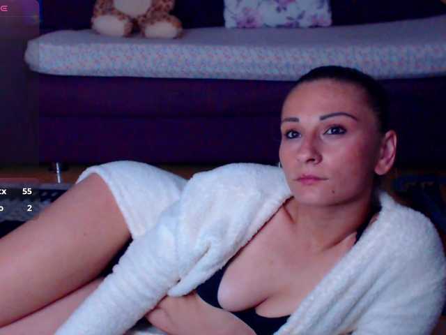 CassieSpell live cam on BongaCams