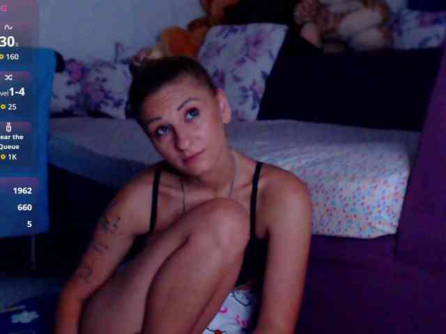 CassieSpell webcam