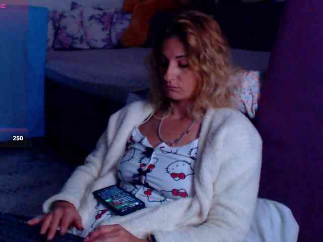 CassieSpell webcam