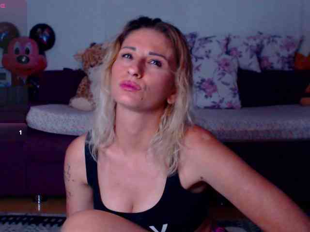 CassieSpell - Girl 