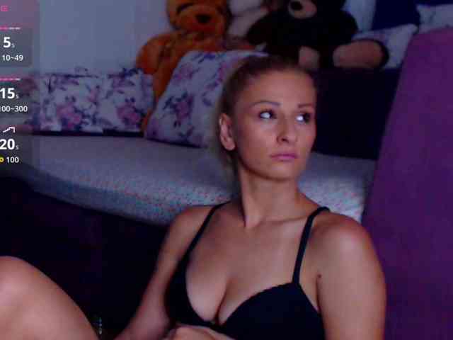 CassieSpell webcam