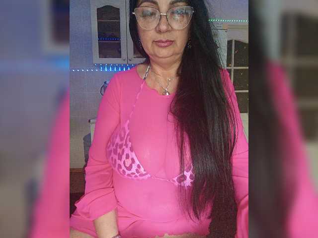 Lana1973 live cam on BongaCams