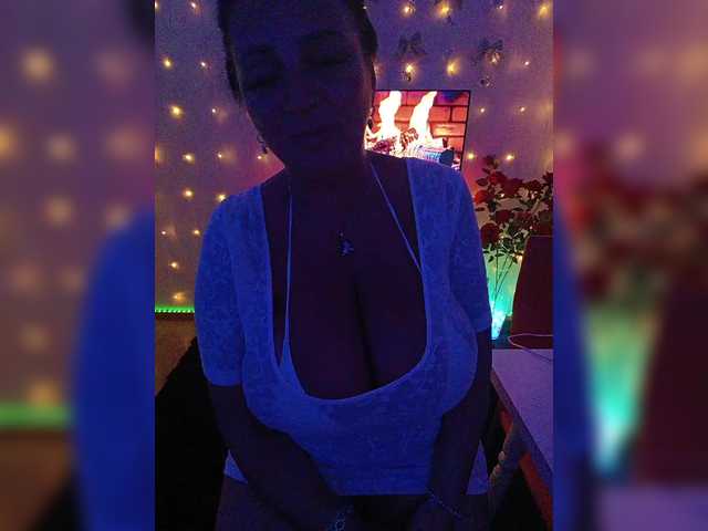 Lana1973 live cam on BongaCams