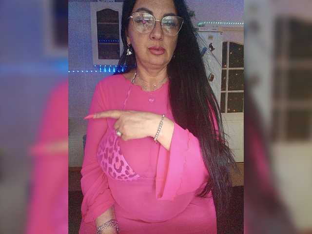 Lana1973 live cam on BongaCams
