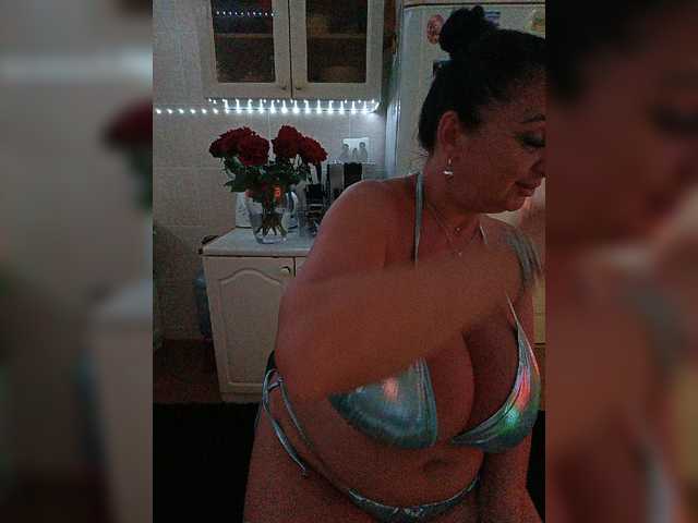 Lana1973 live cam on BongaCams