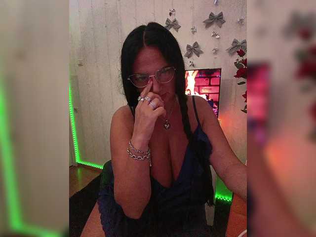 Lana1973 live cam on BongaCams