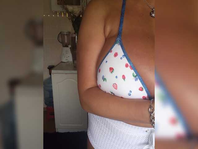Lana1973 live cam on BongaCams
