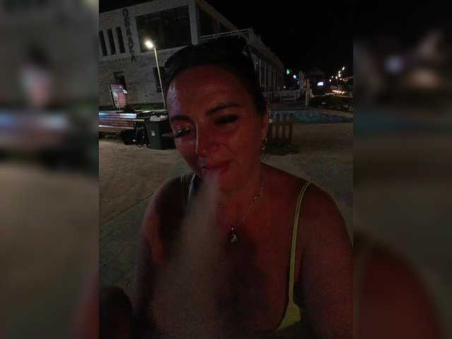 Lana1973 live cam