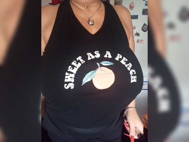 Lana1973 live cam on BongaCams