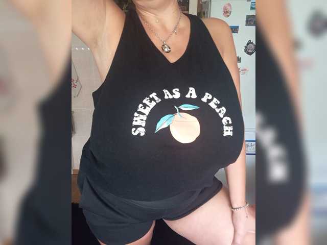 Lana1973 live cam on BongaCams