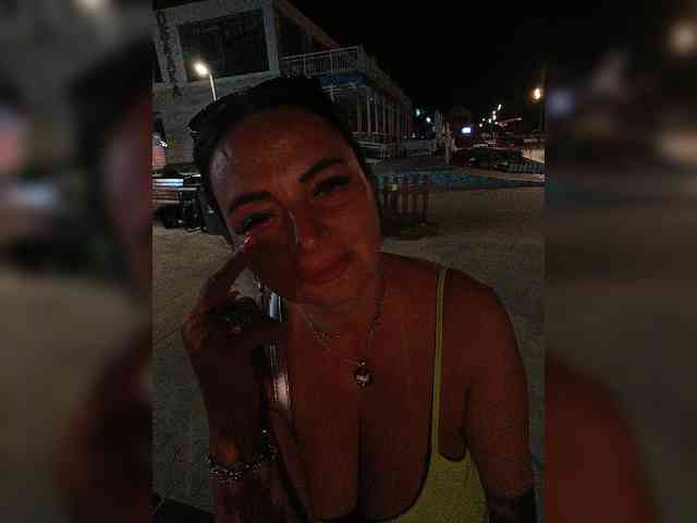 Lana1973 Live Webcam on BongaCams