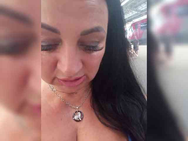 Lana73 webcam