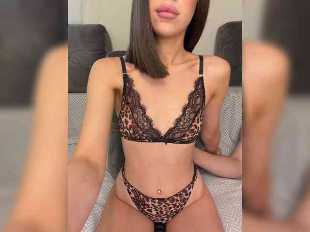 millemimi Sex Cam Show