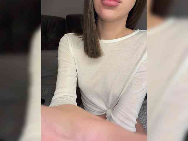 Millemimi's cam show statistics and live stream