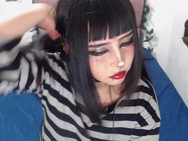 darkelectrodj live webcam show