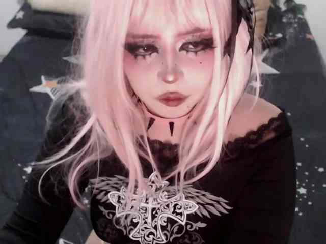 darkelectrodj Live Webcam on BongaCams