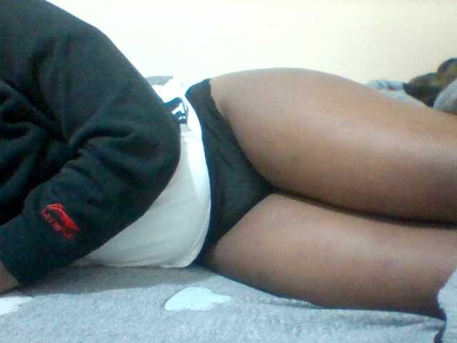 Africanaa live cam preview