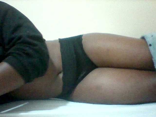 Africanaa's BongaCams show and profile